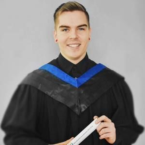 Meet your Posher, Simon